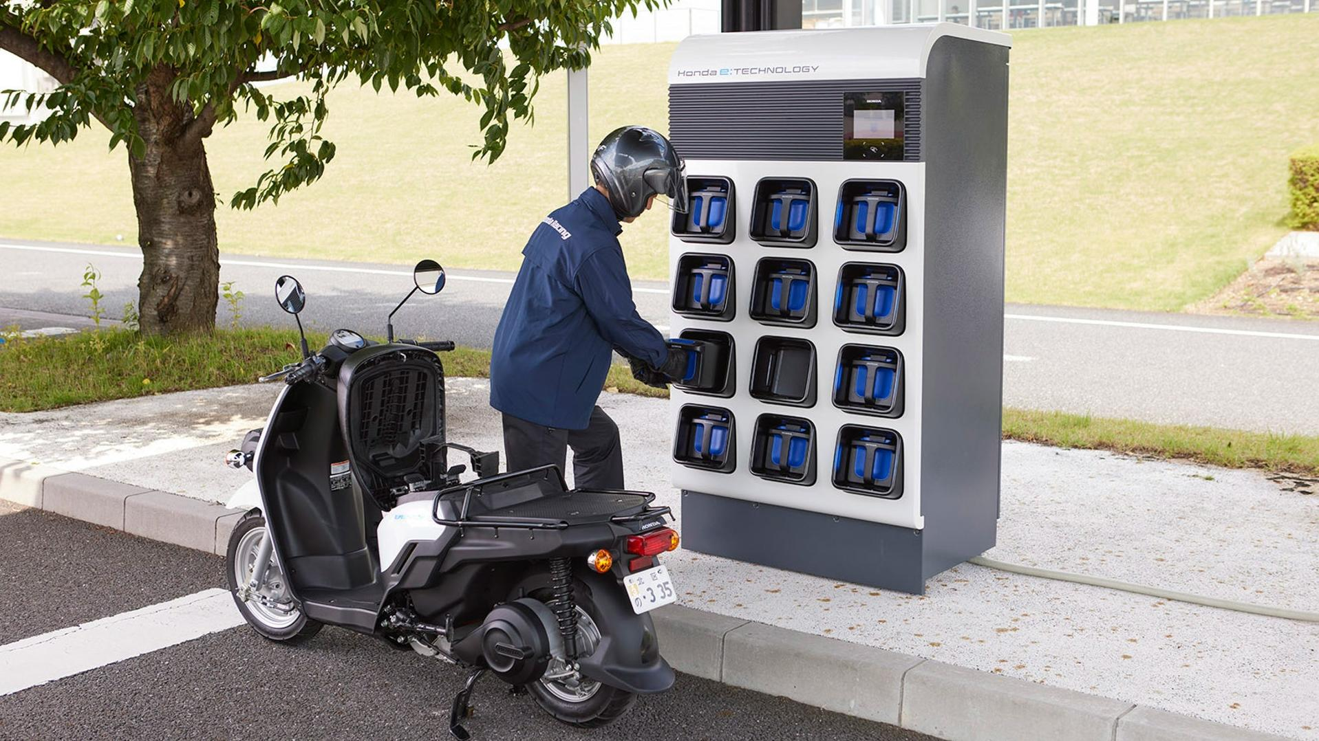 Khách Việt đi thử xe máy điện Honda từ 100% pin đến lúc dắt bộ: Quãng đường tối đa vượt công bố?- Ảnh 6.