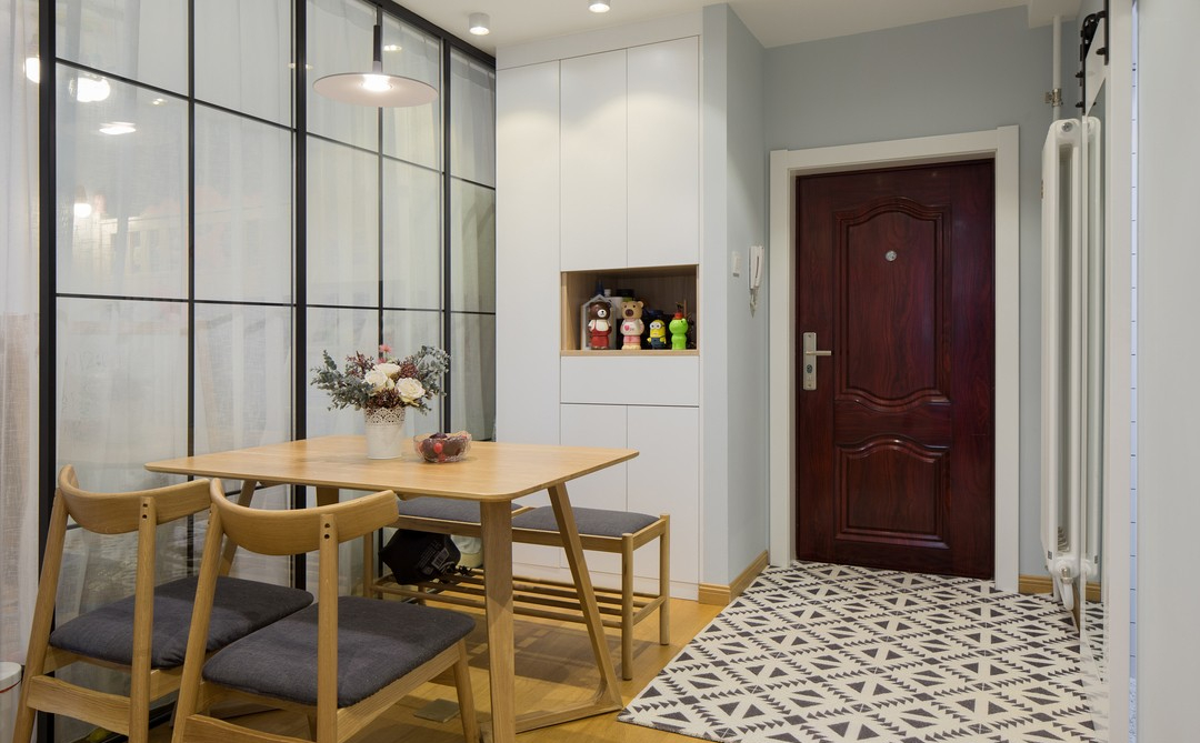 Căn hộ 39m² cho 4 người: Không chật, không góc nào bị lãng phí, minh chứng cho triết lý "sống vừa đủ là sống đẹp"- Ảnh 2.