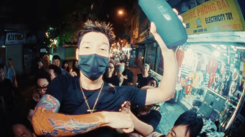 Đã có MV nhạc Việt đầu tiên leo Top YouTube toàn cầu sau khi bỏ Trending, view tăng vù vù càng nghe càng cuốn!- Ảnh 6.