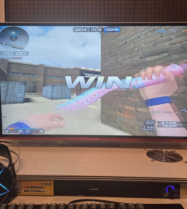 Mê mẩn nhan sắc "nữ thần" cổ động, thần thái đấu game cũng không vừa!- Ảnh 8.