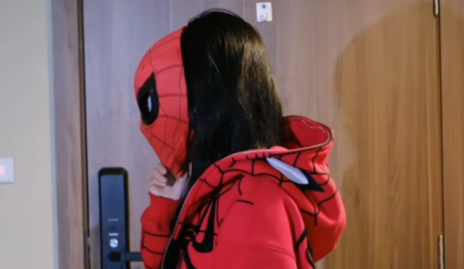 Cú kéo mặt nạ của hot girl TikTok Quỳnh Bei gây chấn động, một ngày đạt cả "triệu tim"- Ảnh 3.