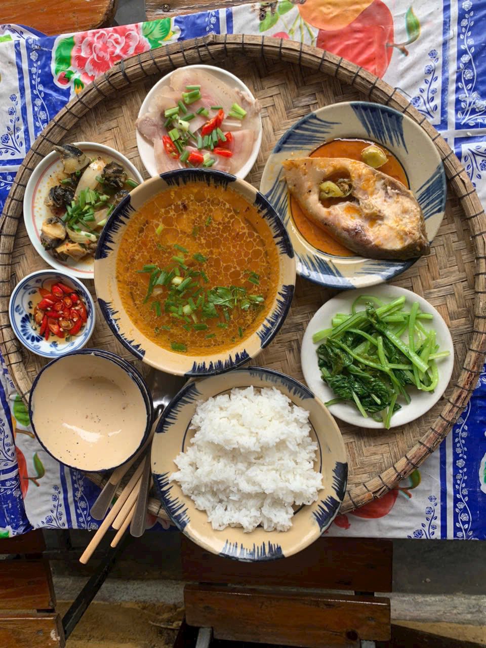 7 quán cơm quê siêu ngon siêu rẻ ở Huế: Ăn no căng bụng như cơm mẹ nấu mà "không đau ví"- Ảnh 7.