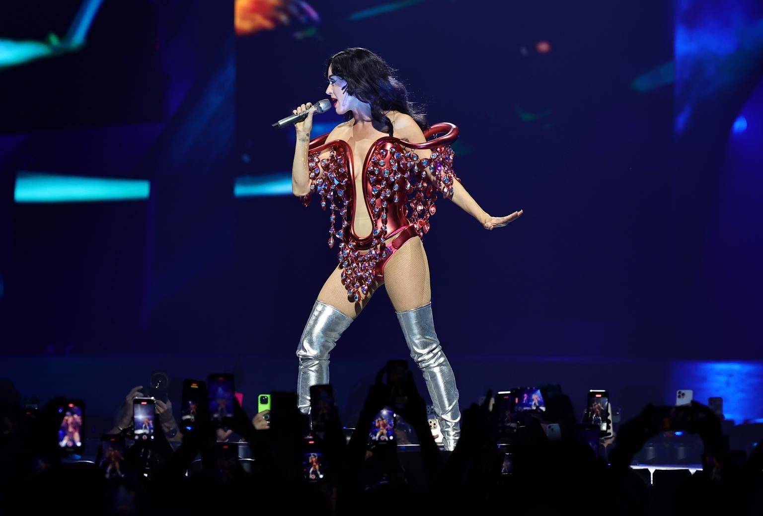 Katy Perry bị Orlando Bloom "cắm sừng" nhiều tháng trước khi chia tay?- Ảnh 6.