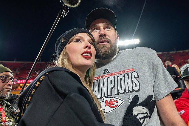 Bạn trai Taylor Swift bị "đào lại" quá khứ ê chề- Ảnh 1. Bạn trai Taylor Swift bị "đào lại" quá khứ ê chề- Ảnh 1.