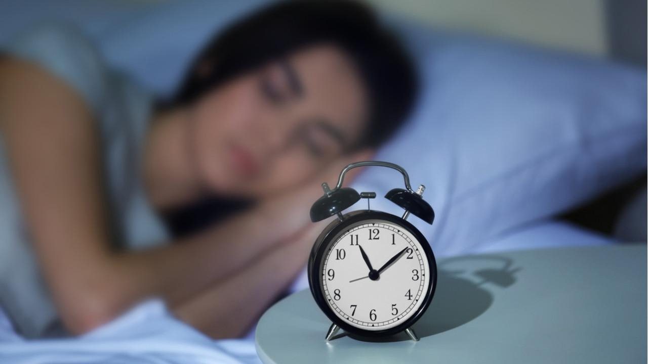 Ngủ đúng giờ này, mạch máu sẽ biết ơn bạn suốt đời, tim mạch yên tâm giảm nguy cơ bệnh tật thấp nhất- Ảnh 1. Ngủ đúng giờ này, mạch máu sẽ biết ơn bạn suốt đời, tim mạch yên tâm giảm nguy cơ bệnh tật thấp nhất- Ảnh 1.