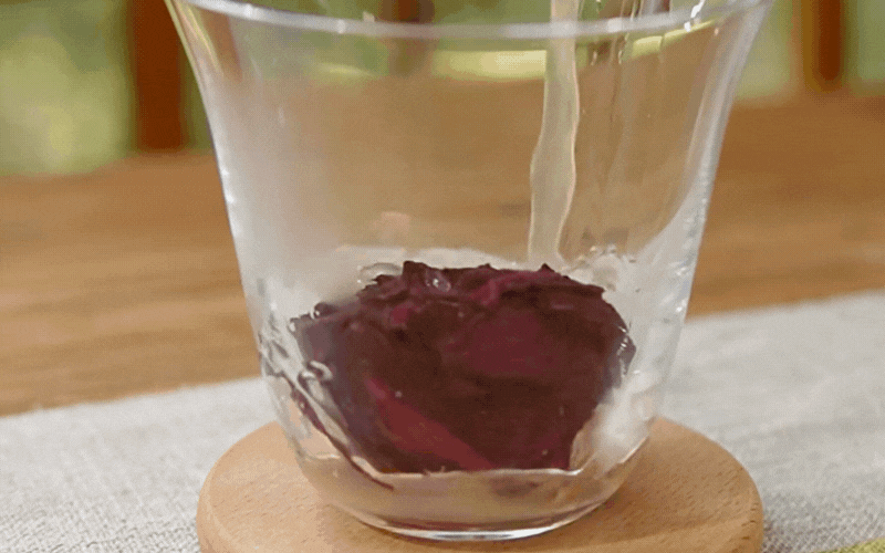 Học ngay cách làm trà vải hoa hồng siêu mê detox cơ thể, xua tan nắng nóng- Ảnh 6.