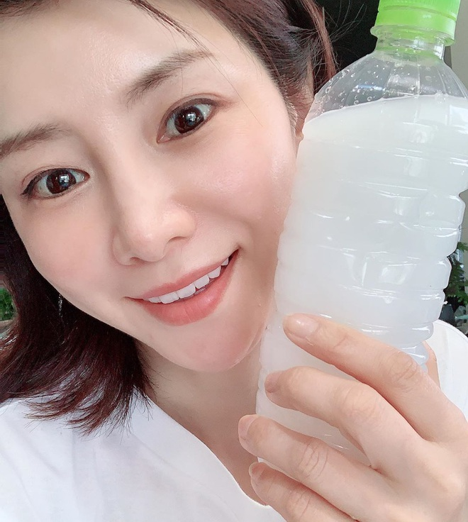 Bất ngờ với 2 cách "chống già" của phụ nữ Nhật: Không tốn một đồng mà vẫn có được làn da trắng hồng, săn chắc- Ảnh 5.
