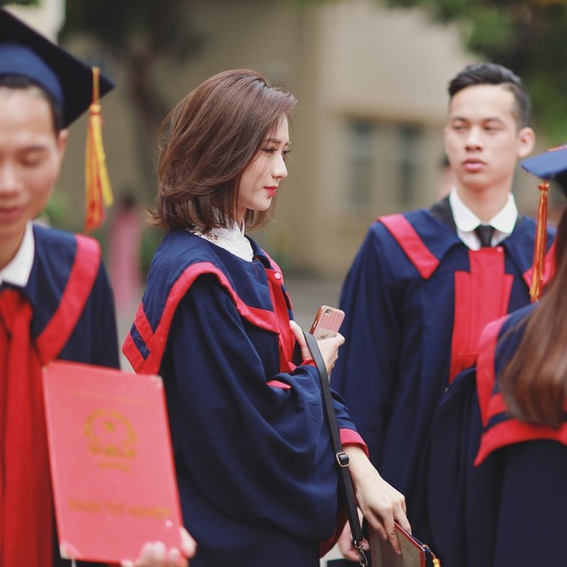 "Hot girl Hà thành" chỉ tung 1 bức ảnh khiến JustaTee bị "gọi cháy máy"- Ảnh 4.