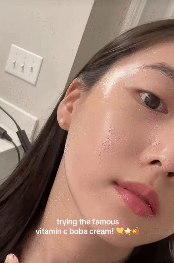 Hũ vitamin C "lạ đời" được beauty blogger thi nhau review: Da căng mướt, vết thâm mờ hẳn sau vài ngày- Ảnh 8. Hũ vitamin C "lạ đời" được beauty blogger thi nhau review: Da căng mướt, vết thâm mờ hẳn sau vài ngày- Ảnh 8.