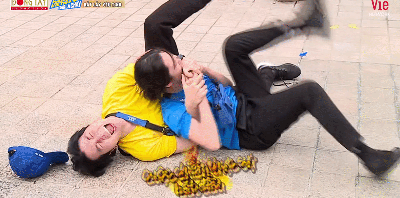 Nhân vật loại khỏi Running Man Việt: Bị ném đá vì nhạt "hết cách cứu", còn ra sức tạo content với Lan Ngọc?- Ảnh 2.