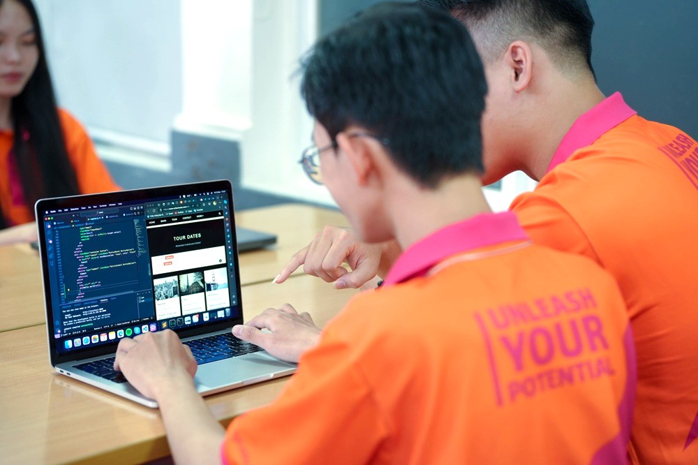 “3 năm - 2 bằng” và xu hướng học tích hợp: Lối tắt trở thành lập trình viên quốc tế- Ảnh 4.