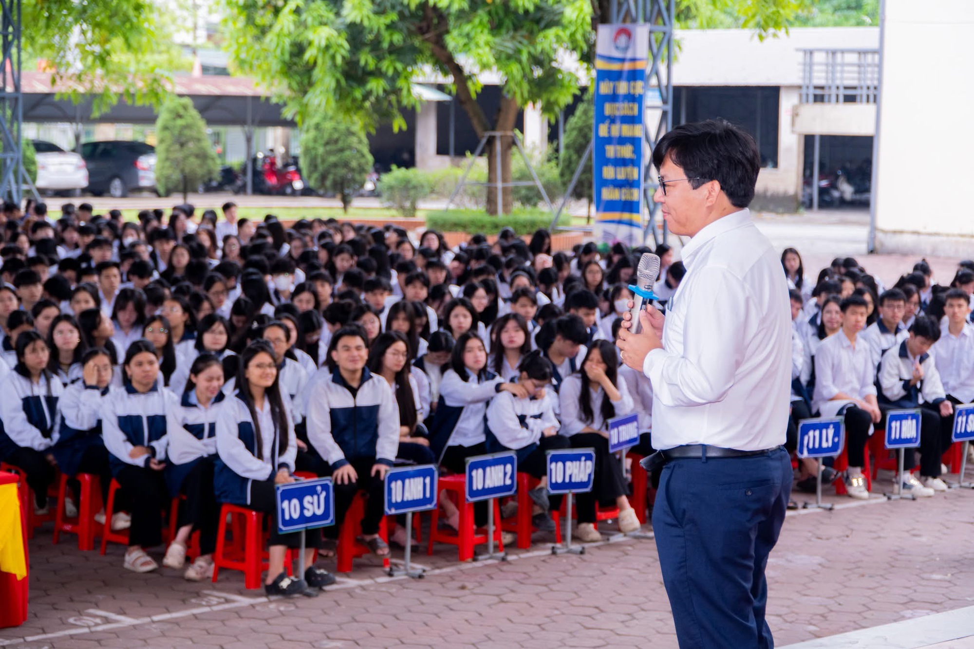 Tại sao VETA EDU là đơn vị uy tín về luyện thi ĐGNL tại TPHCM?- Ảnh 3. Tại sao VETA EDU là đơn vị uy tín về luyện thi ĐGNL tại TPHCM?- Ảnh 3.