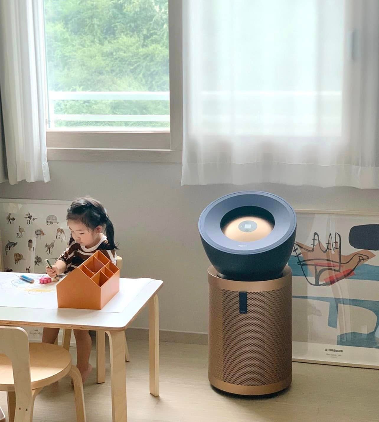 Máy lọc không khí Dyson giá 25 triệu có gì đặc biệt khiến “ông bố quốc dân” Huy Trần chi mạnh tay vì con gái?- Ảnh 5.