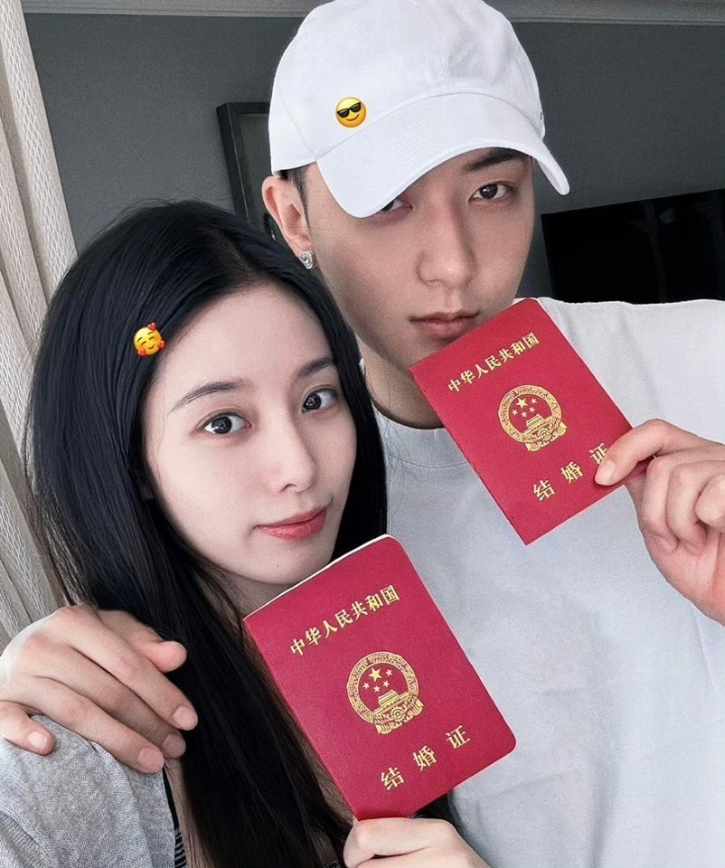 "Anh chủ tịch" và nàng thơ gen Z sẽ tổ chức "chấn động showbiz" vào tháng 10?- Ảnh 4.