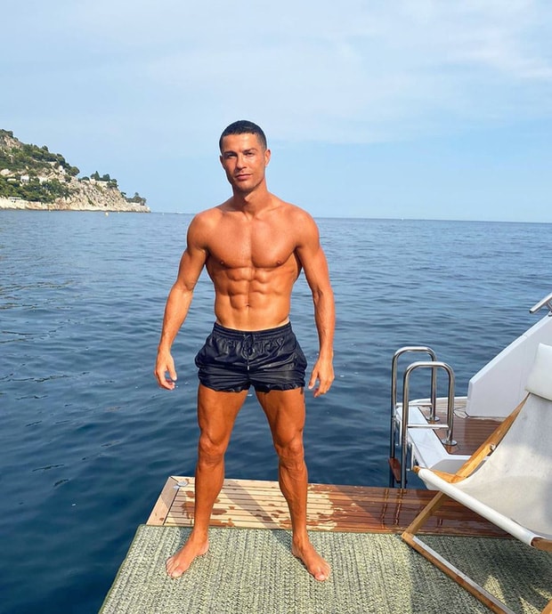 Ronaldo là siêu sao duy nhất nói “không” với hình xăm, lý do khiến cả thế giới nể phục- Ảnh 1.