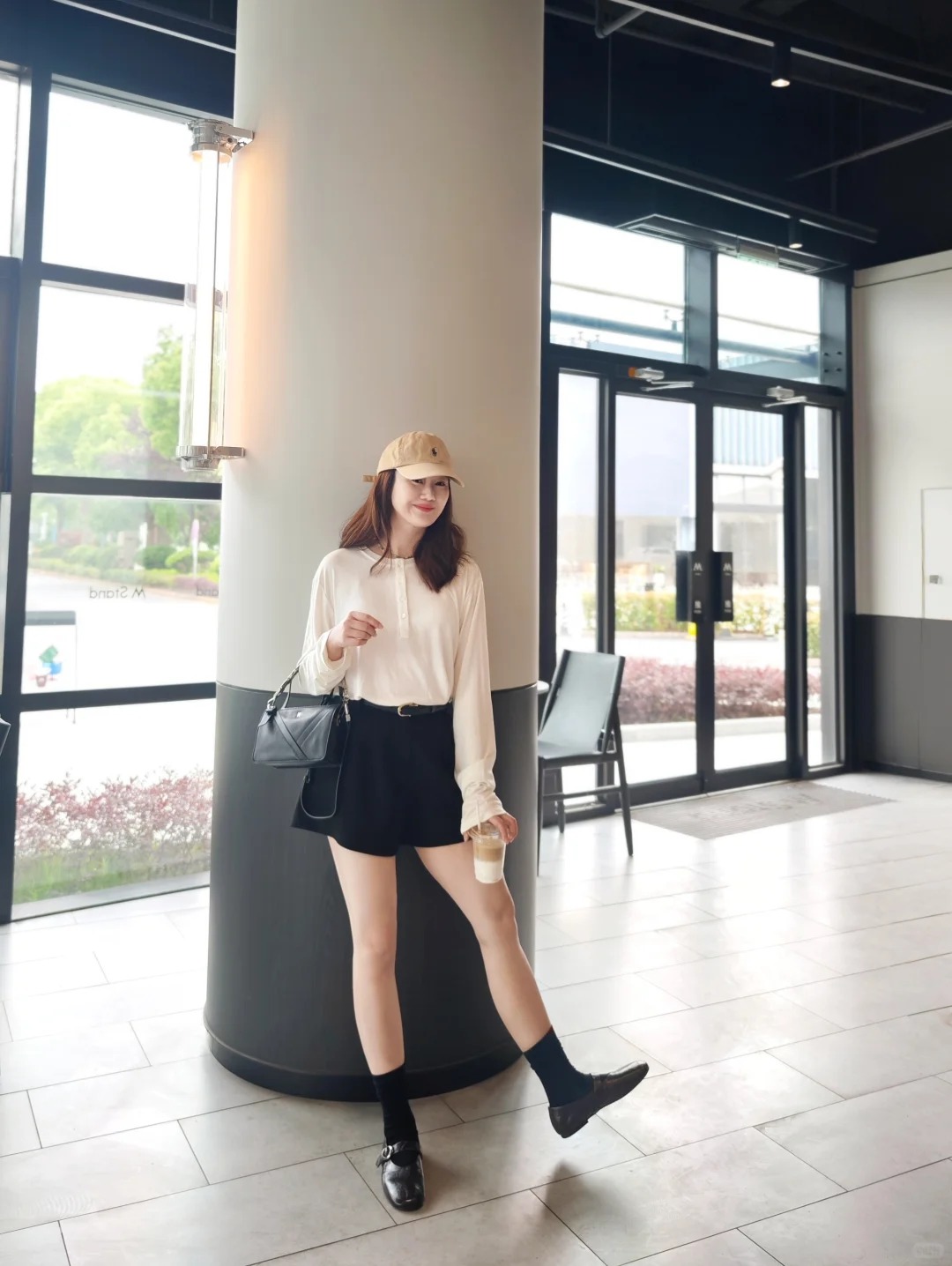 Chỉ cần chăm mặc màu đen trong tháng 9, 3 con giáp này công việc và tài lộc hanh thông bất ngờ- Ảnh 5.