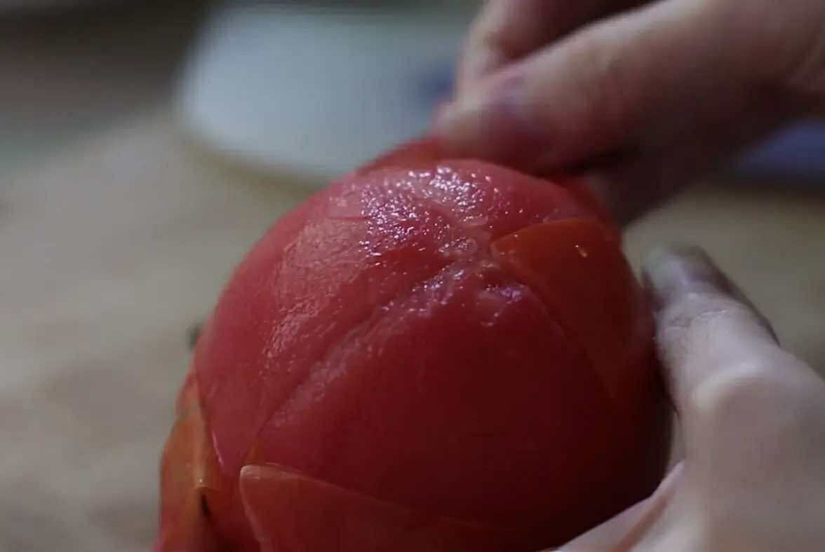 "Đâu mới là cách nấu canh trứng cà chua ngon nhất?": Mách bạn mẹo giúp "hoa" trứng đẹp, mịn và ngon- Ảnh 2. "Đâu mới là cách nấu canh trứng cà chua ngon nhất?": Mách bạn mẹo giúp "hoa" trứng đẹp, mịn và ngon- Ảnh 2.