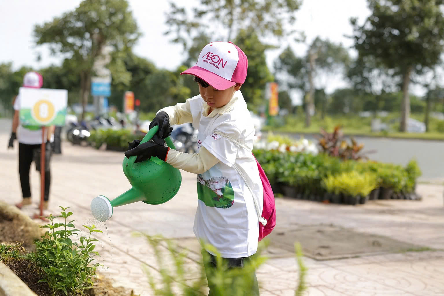 AEON gắn kết cùng cộng đồng, chung tay trồng 1.200 cây xanh tại AEON Tân An- Ảnh 1. AEON gắn kết cùng cộng đồng, chung tay trồng 1.200 cây xanh tại AEON Tân An- Ảnh 1.
