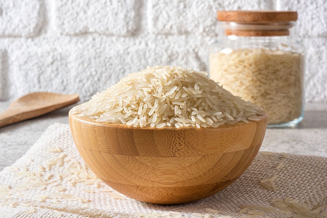 Bơ xanh lè chín mềm chỉ sau 1 đêm nhờ mẹo “thần thánh” với 1 nguyên liệu bếp nhà nào cũng có- Ảnh 2.