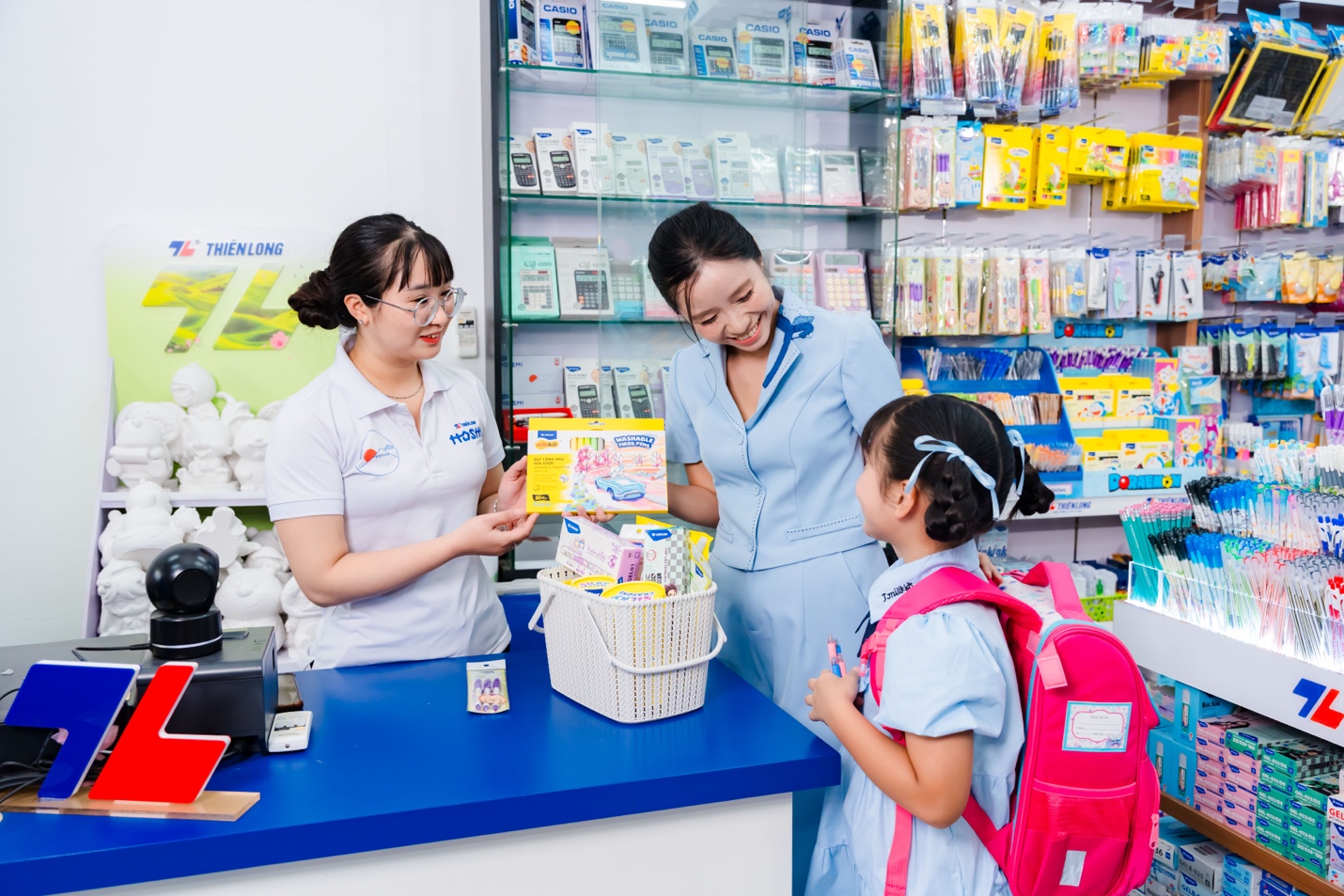 Tựu trường rộn ràng khắp Việt Nam cùng Thiên Long- Ảnh 2.