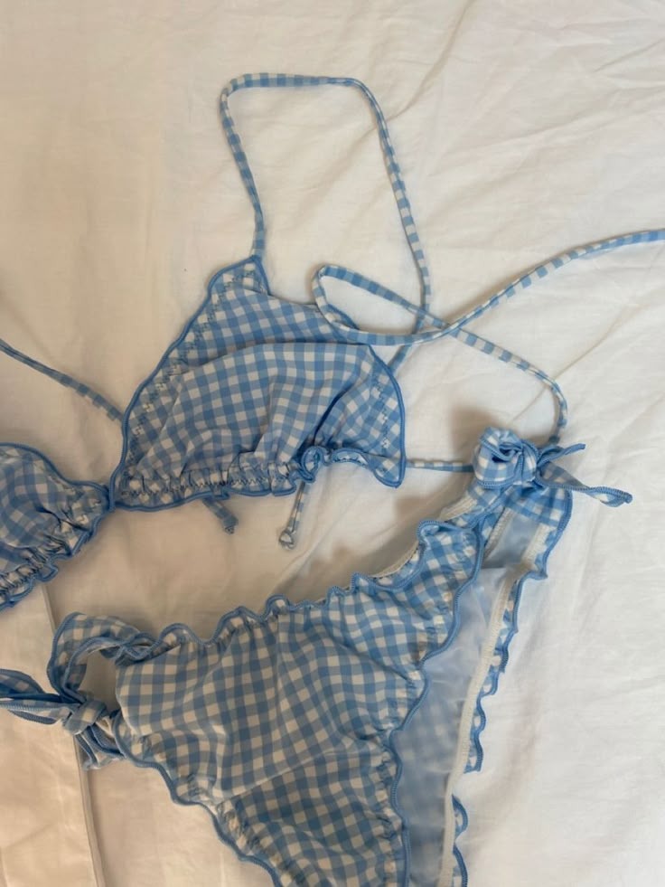 Cãi nhau om sòm vụ cho thuê - thanh lý bikini đã mặc: Người rùng rợn vị trí nhạy cảm, người bảo bình thường!- Ảnh 6. Cãi nhau om sòm vụ cho thuê - thanh lý bikini đã mặc: Người rùng rợn vị trí nhạy cảm, người bảo bình thường!- Ảnh 6.