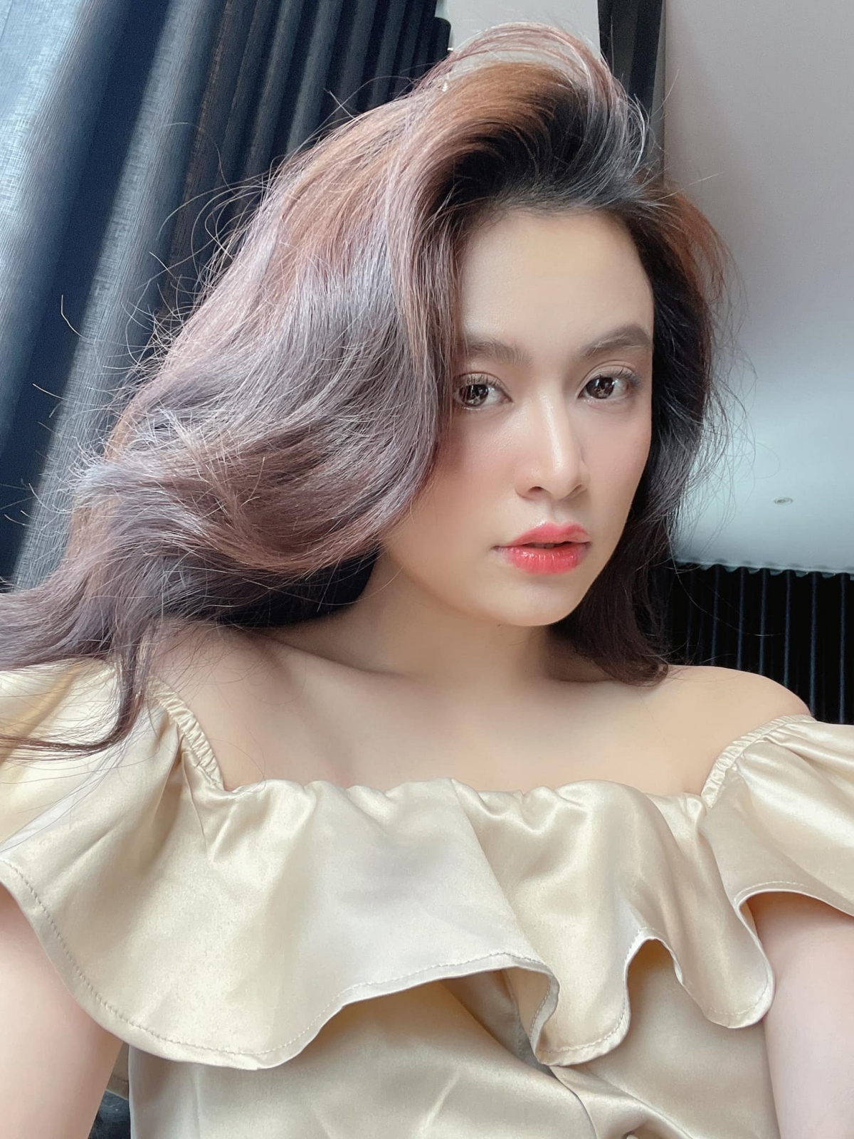 Hoàng Thuỳ Linh: "Ai cũng hy vọng được làm mẹ và tôi cũng thế, tôi rất yêu trẻ con"- Ảnh 5.