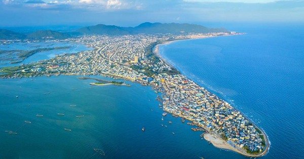 Bà Rịa - Vũng Tàu: Từ điểm hẹn cuối tuần đến thiên đường an cư ven biển- Ảnh 1.