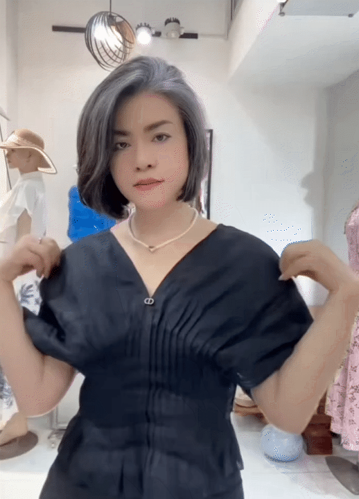 U50 vẫn đầy khí chất với mái tóc bạc tự nhiên: Phụ nữ trẻ hay già không phụ thuộc vào màu tóc- Ảnh 6.