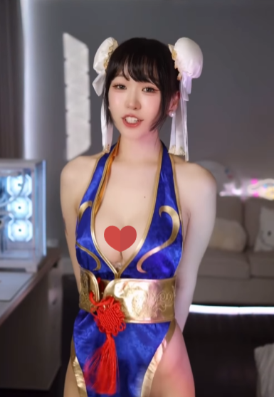 Trình làng màn cosplay Chun-li "đốt mắt", nữ cosplayer trăm nghìn người theo dõi liệu có soán ngôi Lê Bống trong lòng fan?- Ảnh 6.