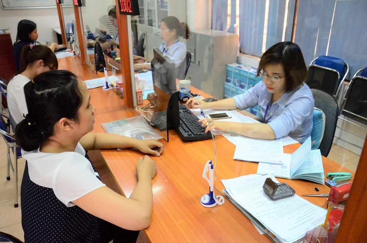 Sau ngày này, cán bộ, công chức nghỉ việc sẽ không còn được hưởng chế độ theo Nghị định 178- Ảnh 1.