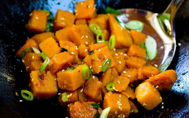 Cứ đầu thu, tôi lại ăn đều 3 thực phẩm này để bổ phổi, giữ ấm cơ thể và nạp collagen ngăn da khô nứt- Ảnh 3.