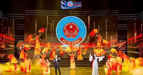 80 năm ngành Tài chính Việt Nam, vững bước trong kỷ nguyên mới- Ảnh 1.