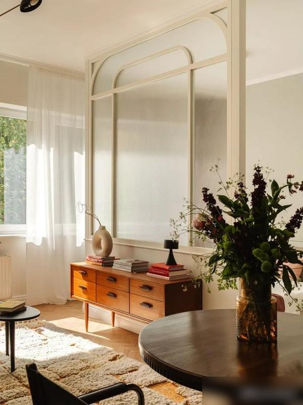 Người phụ nữ 56 tuổi sống một mình trong căn hộ 35m²: Bước vào mới thấy thế nào là thanh lịch và đáng sống- Ảnh 10.