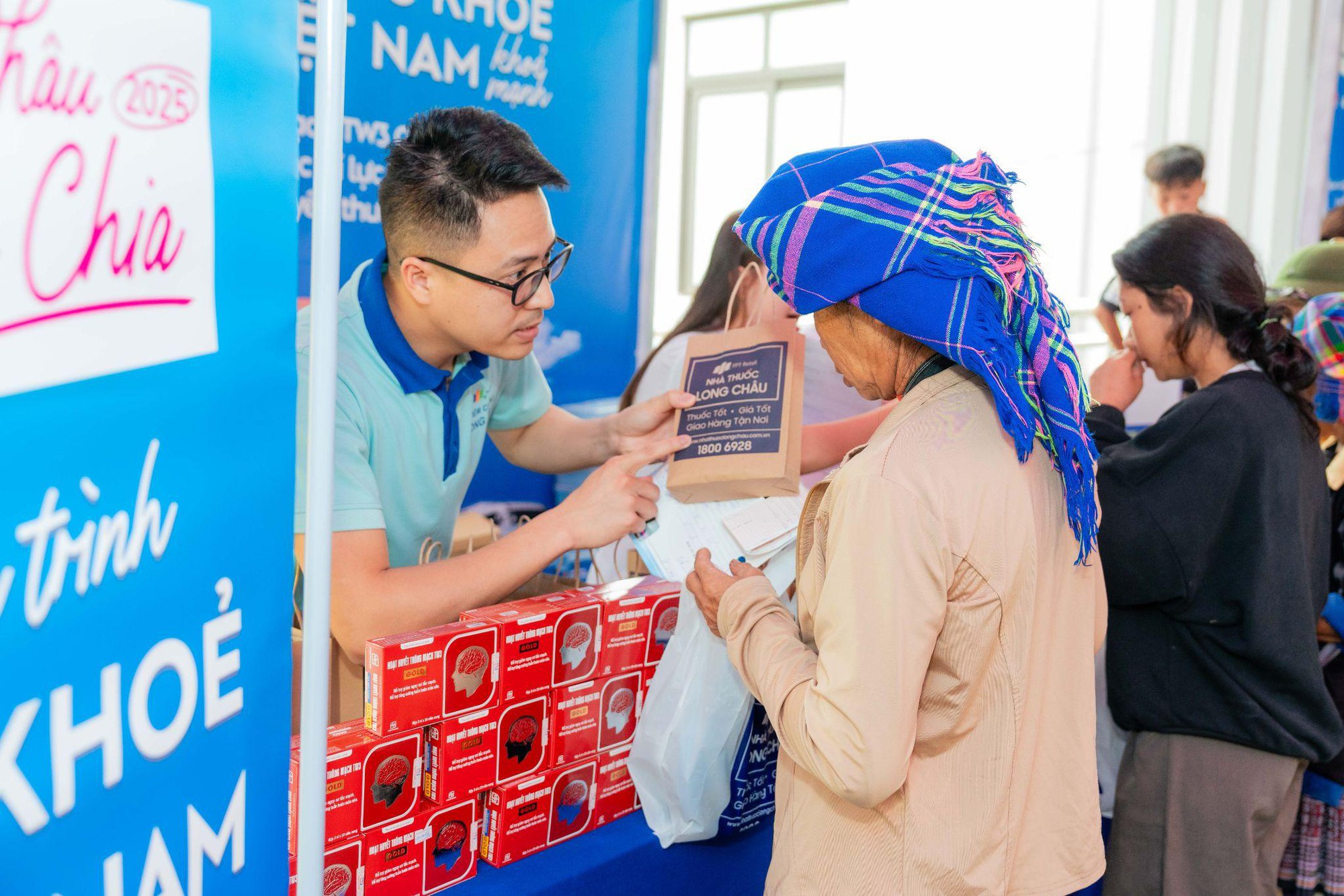 Foripharm nỗ lực cùng nhà thuốc Long Châu cam kết chăm sóc sức khỏe cộng đồng- Ảnh 3.