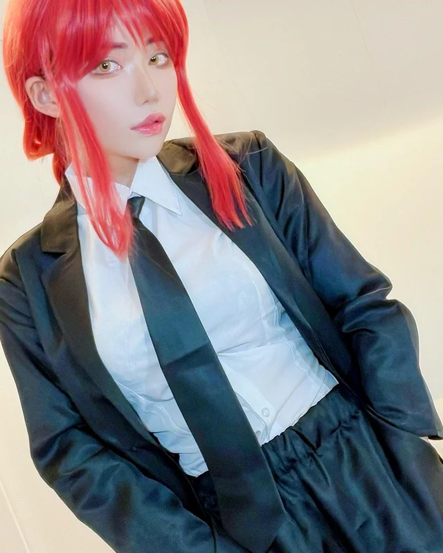 photo-1755232438701