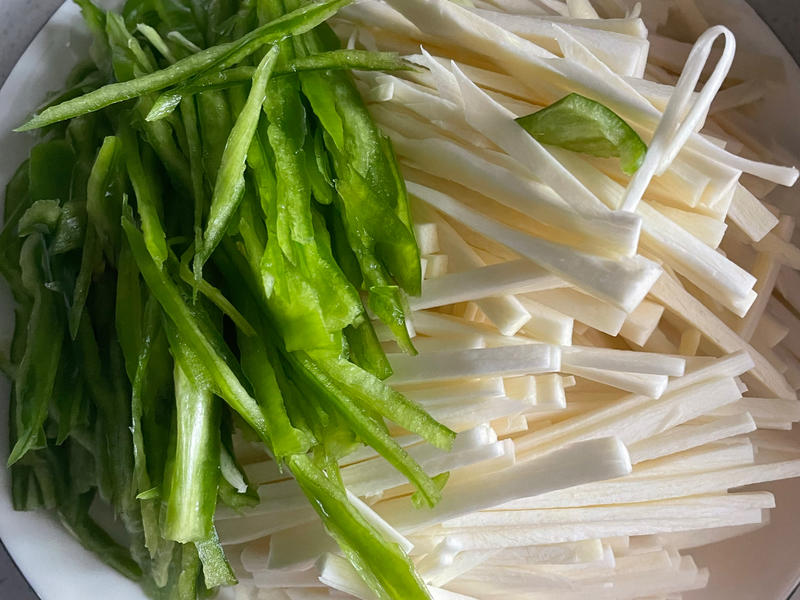 Vào mùa thu, nên ăn nhiều hơn 3 loại rau "vàng" này: Dễ nấu mà tươi ngon, đúng mùa, lại còn bổ dưỡng- Ảnh 2.