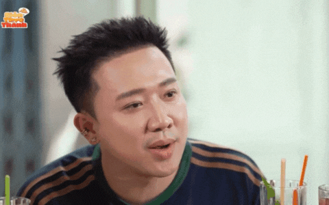 Trấn Thành "dí" trực tiếp đôi Em Xinh - Anh Trai vừa chia tay, đàng gái nghe tên tình cũ liền sững người- Ảnh 1.