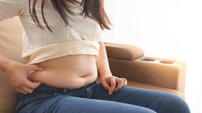 Đa số chị em văn phòng đều chịu trận với kiểu bụng mỡ này, và đây chính là cách giảm mỡ hiệu quả- Ảnh 4.