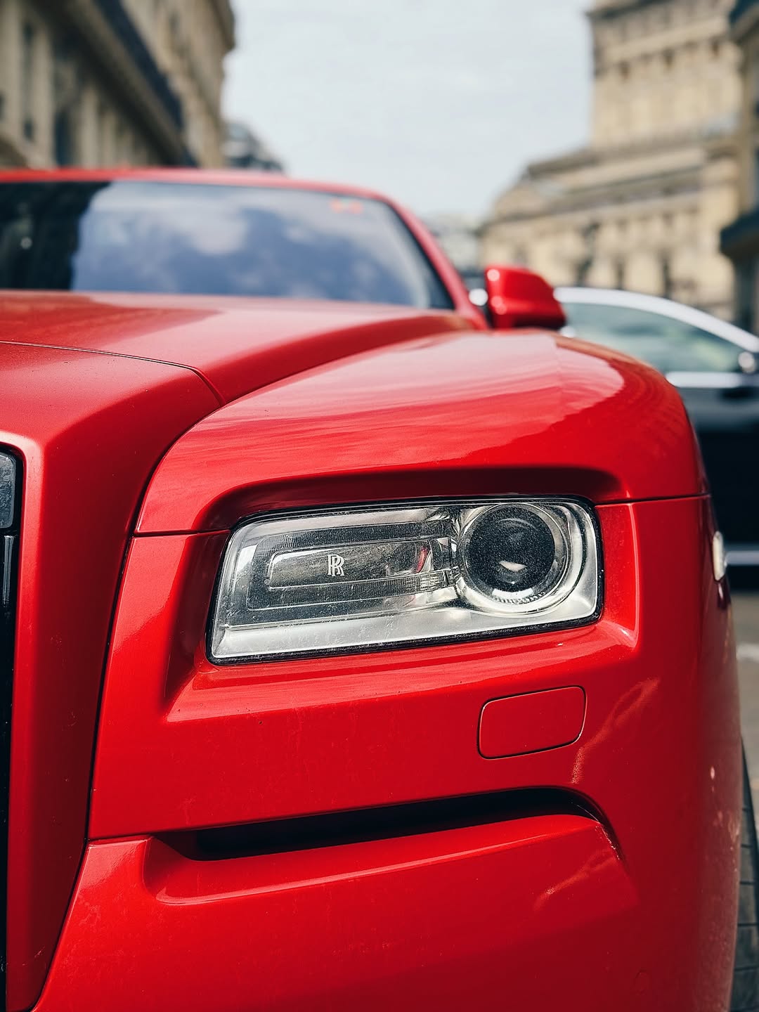 Xe Rolls-Royce 'cờ đỏ sao vàng' ở châu Âu hút 20.000 lượt tương tác, nhiều người hỏi: Sao chỉ có 3 bánh?- Ảnh 8.
