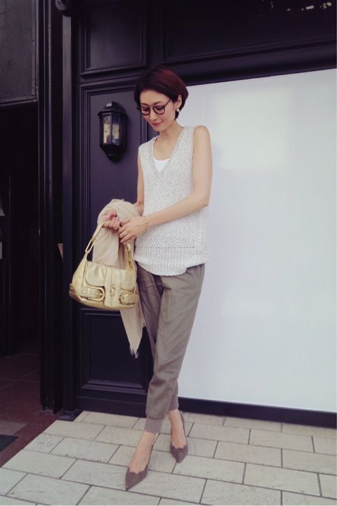 Giảm 70% chi phí quần áo sau tuổi 40: Cuộc sống hạnh phúc và nhẹ nhàng hơn- Ảnh 2.