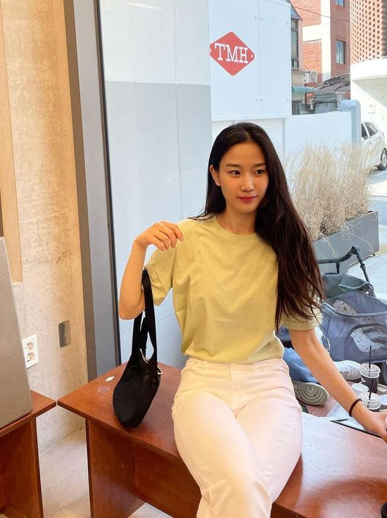 Vay mượn để chi tiêu, cô vợ ở TP.HCM lại vô tình tiết kiệm được tiền triệu!- Ảnh 1.