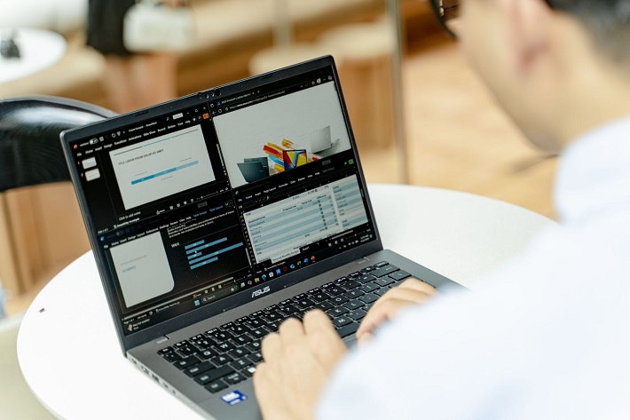 Cùng ASUS vào mùa tựu trường 2025 với loạt laptop AI mỏng nhẹ, hiệu năng cao- Ảnh 2.