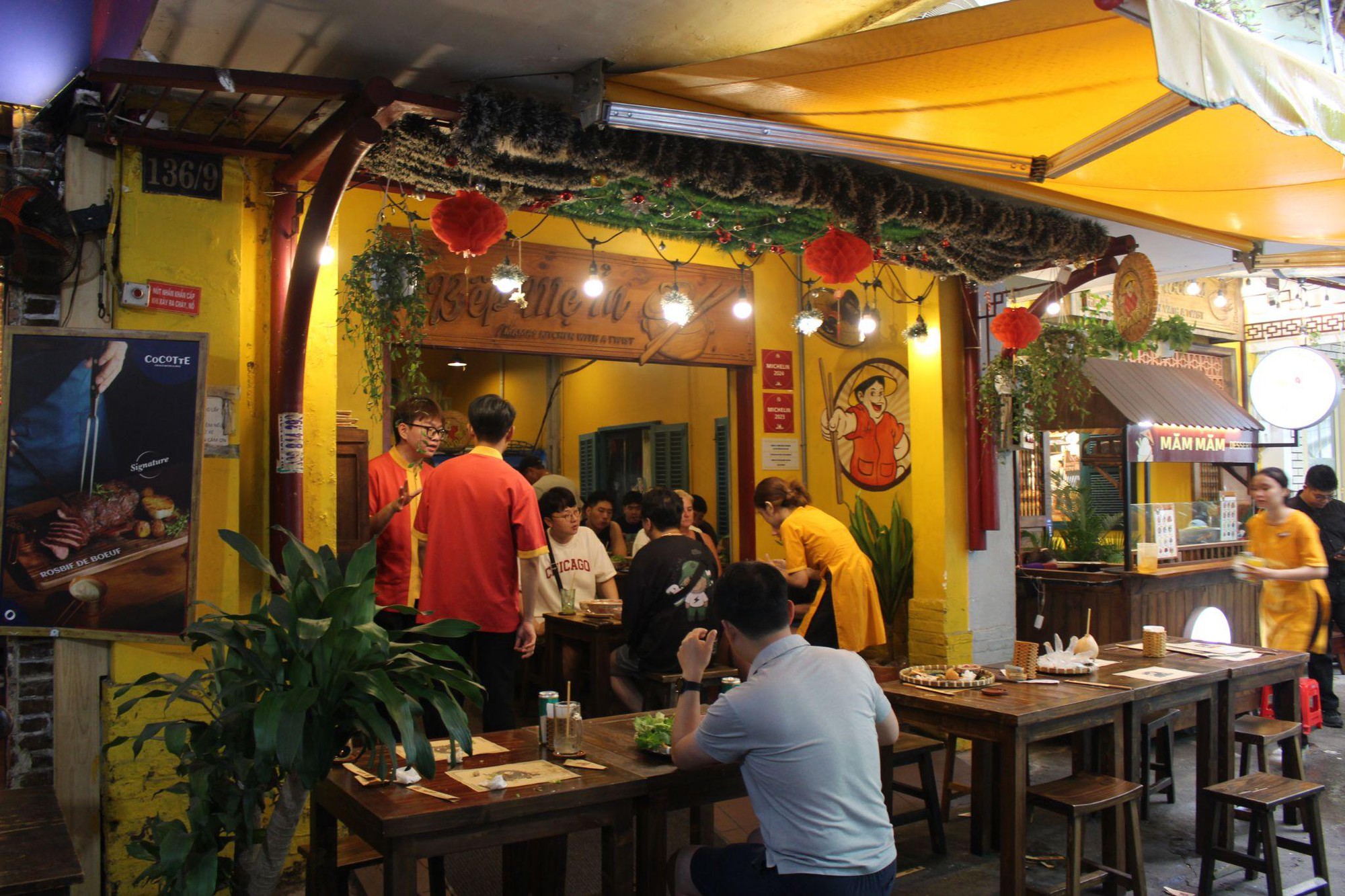 Nhà hàng Bếp Mẹ Ỉn được Michelin Bib Gourmand vinh danh 3 năm liên tiếp- Ảnh 4.