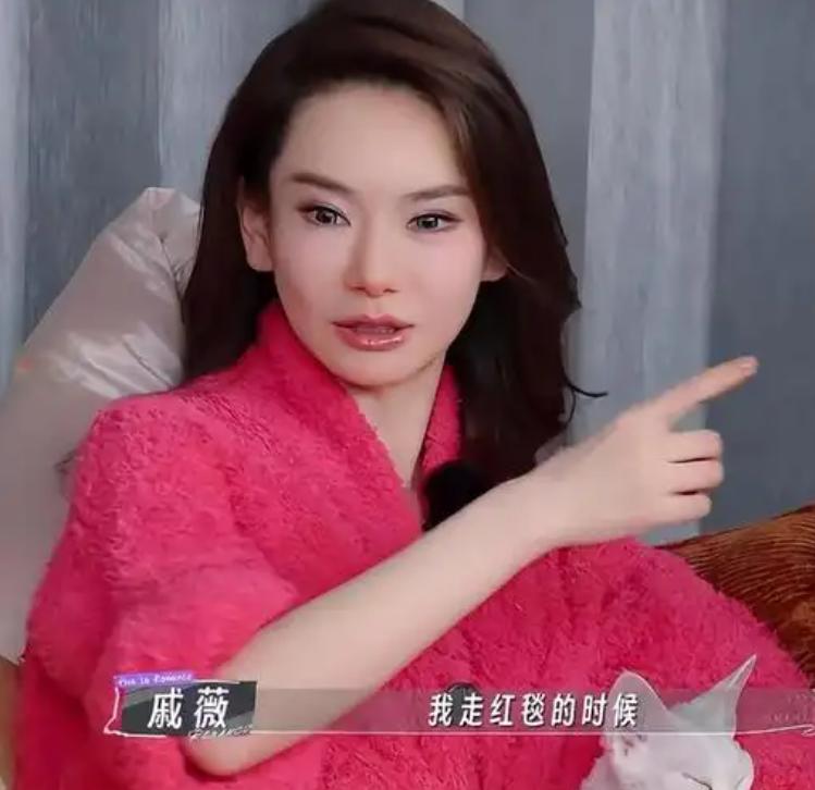 So sánh Tôn Di tuổi 32 và Thích Vy tuổi 41 liền nhận ra ngay sự So sánh Tôn Di tuổi 32 và Thích Vy tuổi 41 liền nhận ra ngay sự