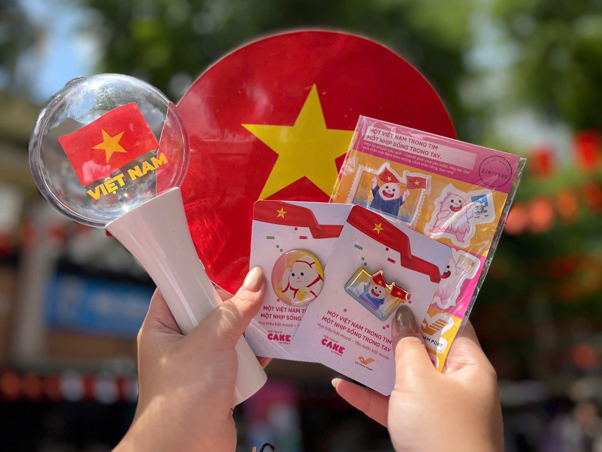 Cake và Vietnam Post tung “hint”, loạt trải nghiệm thú vị sẵn sàng “đổ bộ” Thủ đô- Ảnh 3. Cake và Vietnam Post tung “hint”, loạt trải nghiệm thú vị sẵn sàng “đổ bộ” Thủ đô- Ảnh 3.