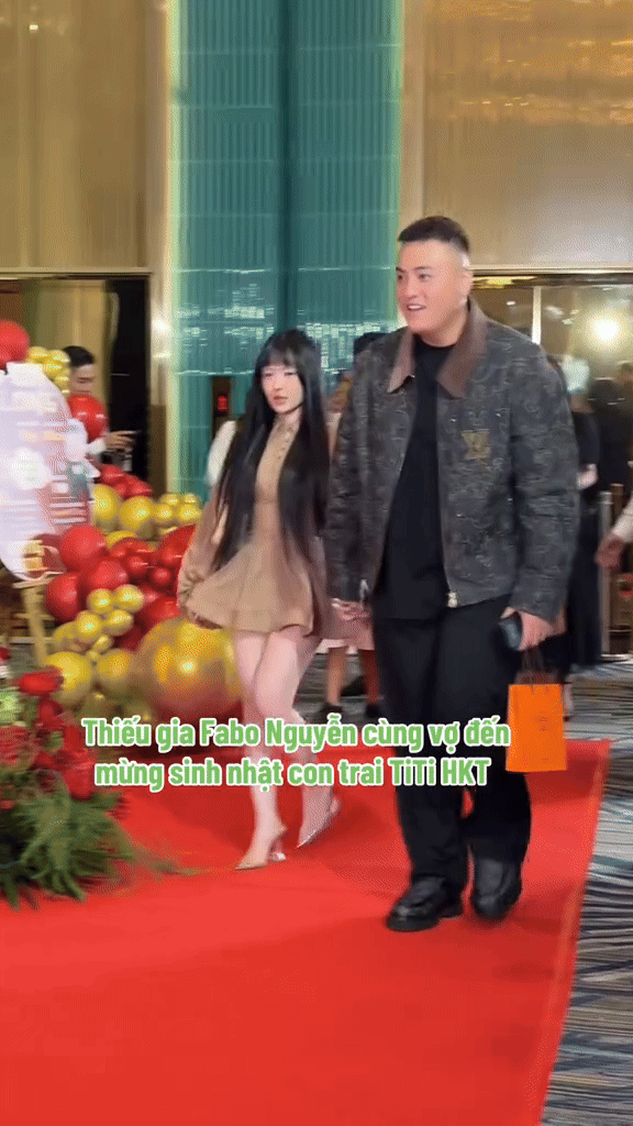 Con dâu "ông trùm điện tử Sài Gòn" mỗi năm có một gương mặt mới- Ảnh 2.