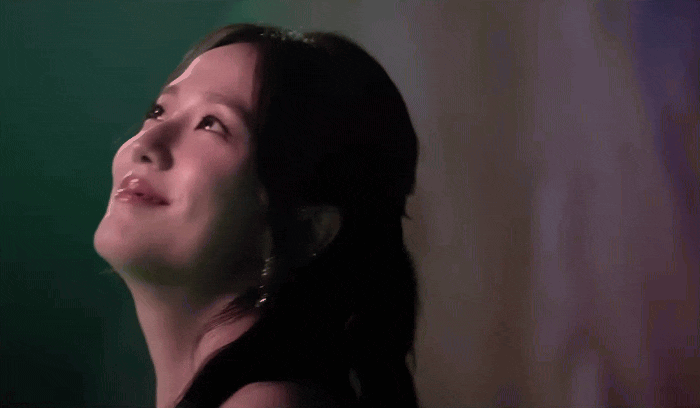 Tổ đội sáng tạo chất nhất Vbiz làm MV cho Jisoo (BLACKPINK), Việt Nam vươn mình chính là đây!- Ảnh 1.