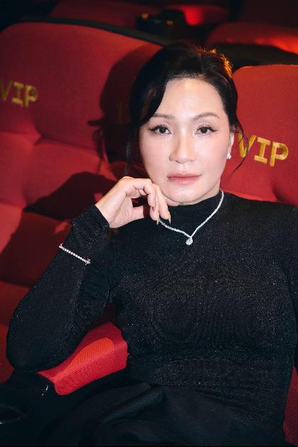 Nghệ sĩ Hồng Đào rạng rỡ tại sự kiện, tiết lộ bí kíp giữ gìn nhan sắc ở tuổi 63- Ảnh 5.