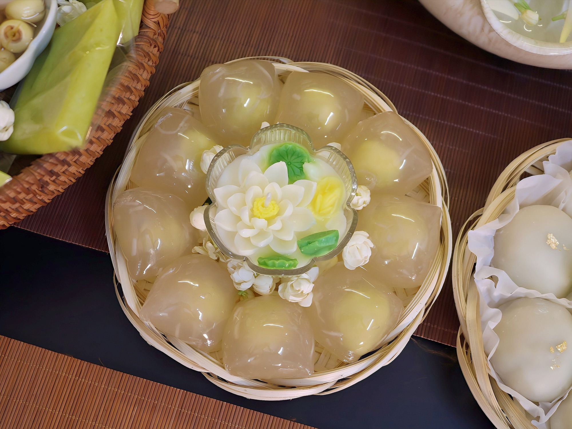 Ngày mùng 1 tháng 7 Âm lịch: Mâm cúng gồm những gì và bày thế nào để chiêu lộc, đón may mắn?- Ảnh 2.