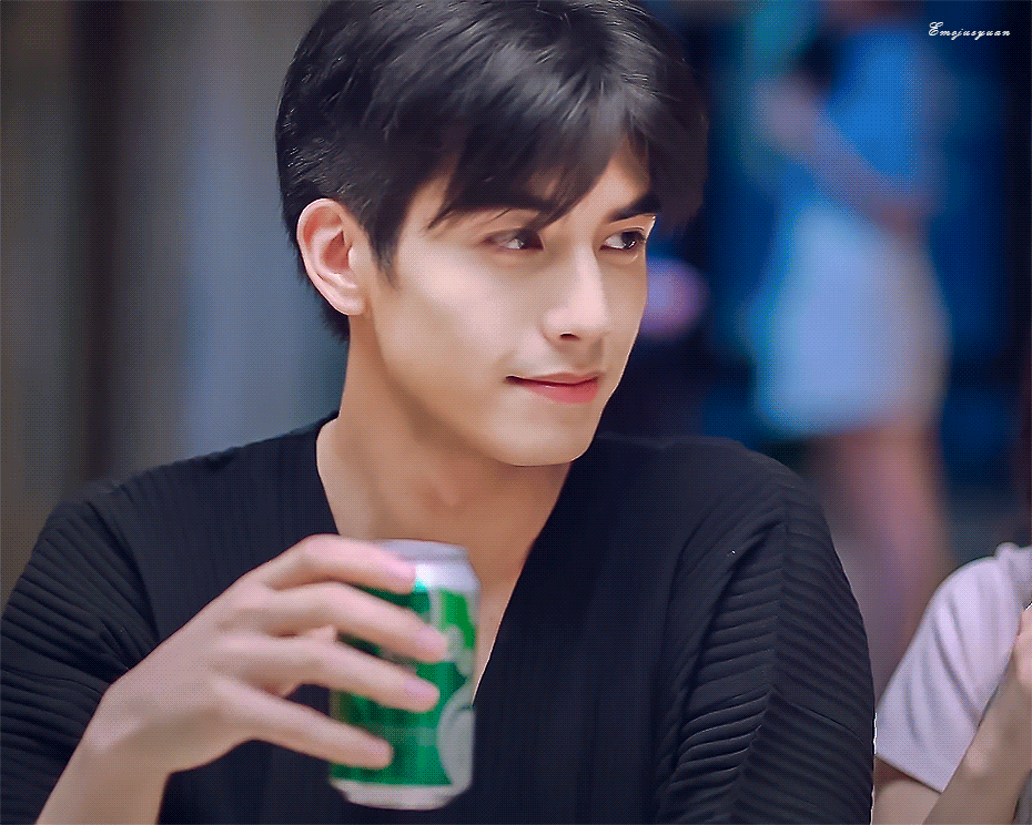 5 sao nam đẹp trai nhất Cbiz hiện nay: Dương Dương chỉ đứng thứ 2, Tiêu Chiến hạng mấy?- Ảnh 10.